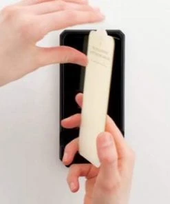 Case-Mate Casemate Glass Screen Protector - New IPhone SE 9 Case-Mate Casemate Glass Screen Protector - New IPhone SE