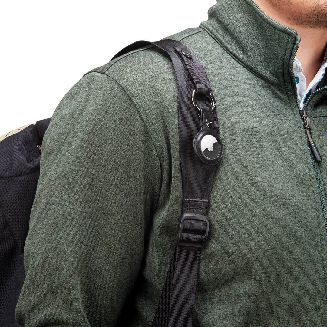 Case-Mate AirTag Keychain Case (Black) - AirTag Case