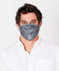 Safe+Mate Adult Large/X Large 3 Pack Cloth Face Mask 17 Safe+Mate Adult Large/X Large 3 Pack Cloth Face Mask